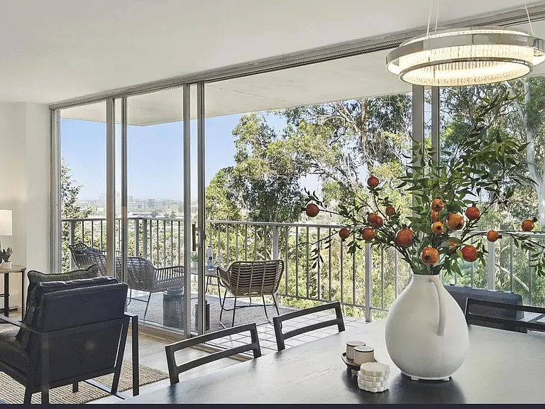 400 Davey Glen Rd — Photo 11