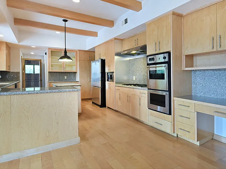 11964 Brentwood Grove Dr — Photo 9