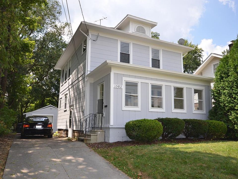 1st image of 1582 Newton St