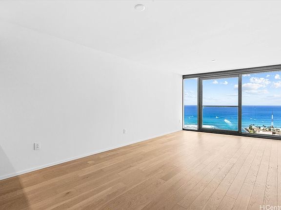 5th image of 333 Ward Ave #3701