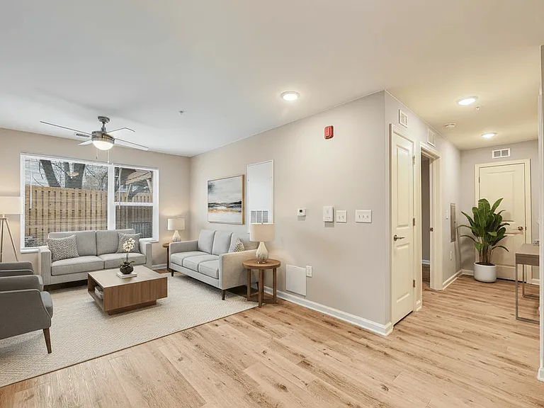 Hawkins Pointe — Photo 45