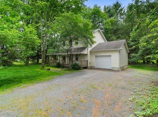 292 Clearview Rd, Long Pond, PA 18334
