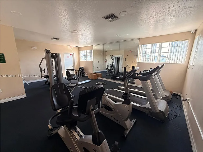 9731 Fontainebleau Blvd #F314 — Photo 24