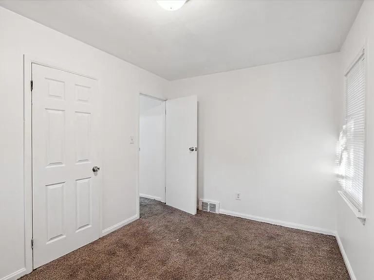 10010 Bramell Franklin D Roosevelt — Photo 15