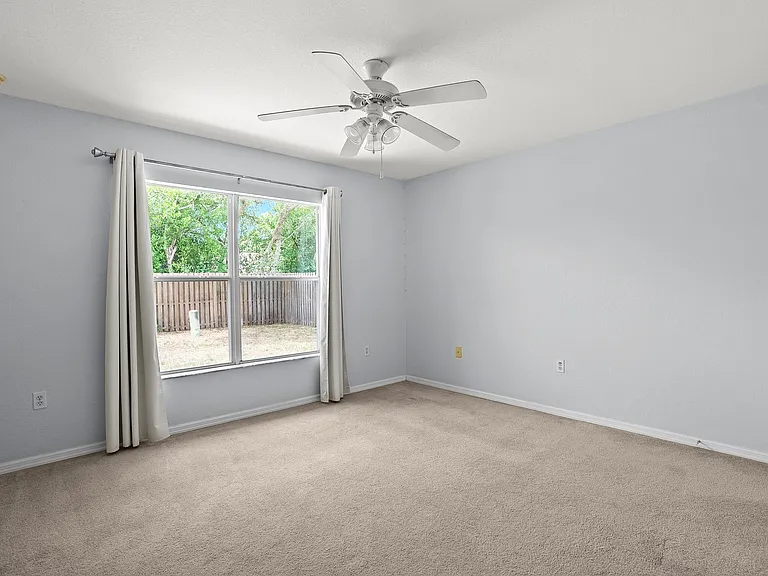 11366 Riddle Dr — Photo 33