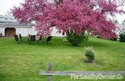 Maple cabinets, Brazilian Cherry floor