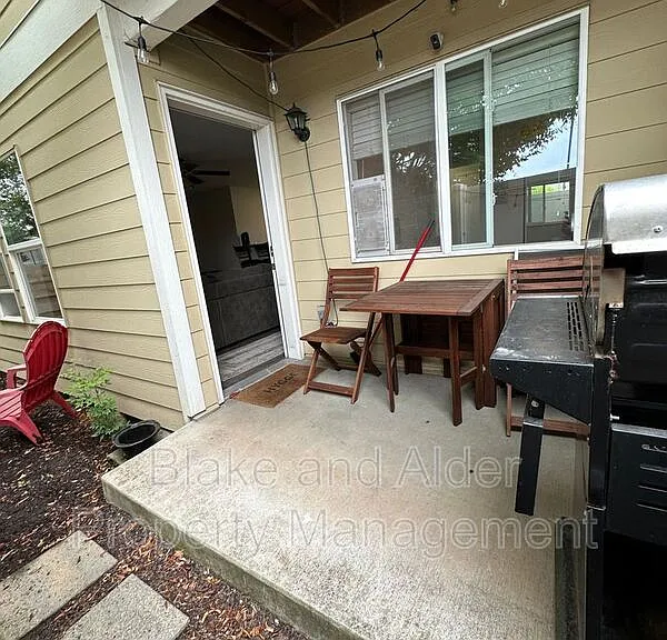 15076 NW Central Dr #104 — Photo 11