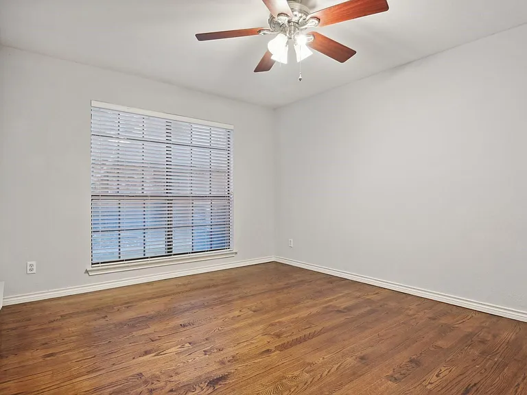 449 Harris St #M-104 — Photo 7