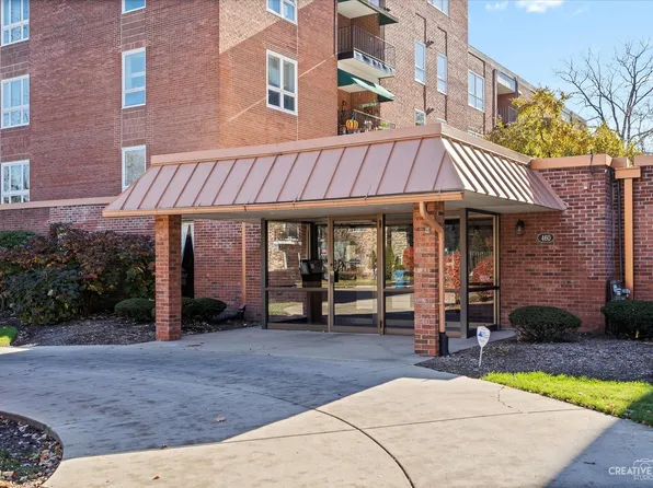 460 W Downer Pl APT 3A, Aurora, IL 60506
