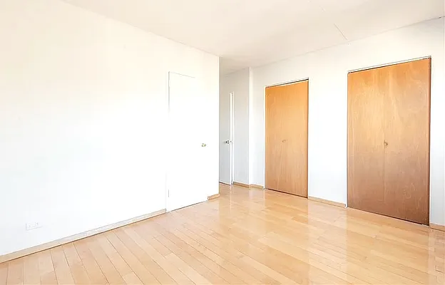 Sold by Korr Realty | media 19