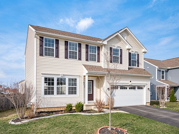 2nd image of 702 Baluster Dr