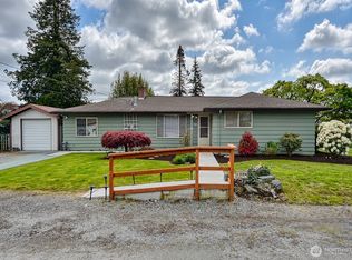 1724 Sunset Dr, Burlington, WA 98233