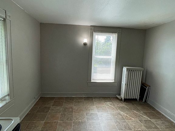 4th image of 909 5th Ave #Fi9095