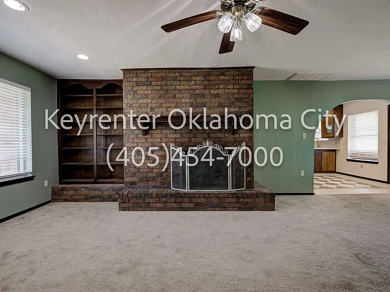 10912 N Blackwelder Ave — Photo 6