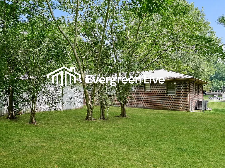 140 Dill Dr — Photo 10