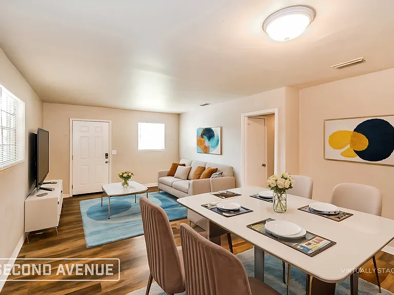 1123 De Paul Dr — Photo 4