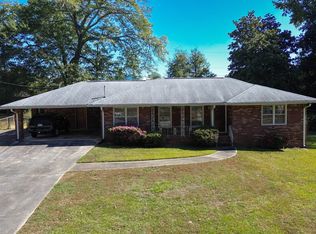 1487 Hammack Dr, Morrow, GA 30260