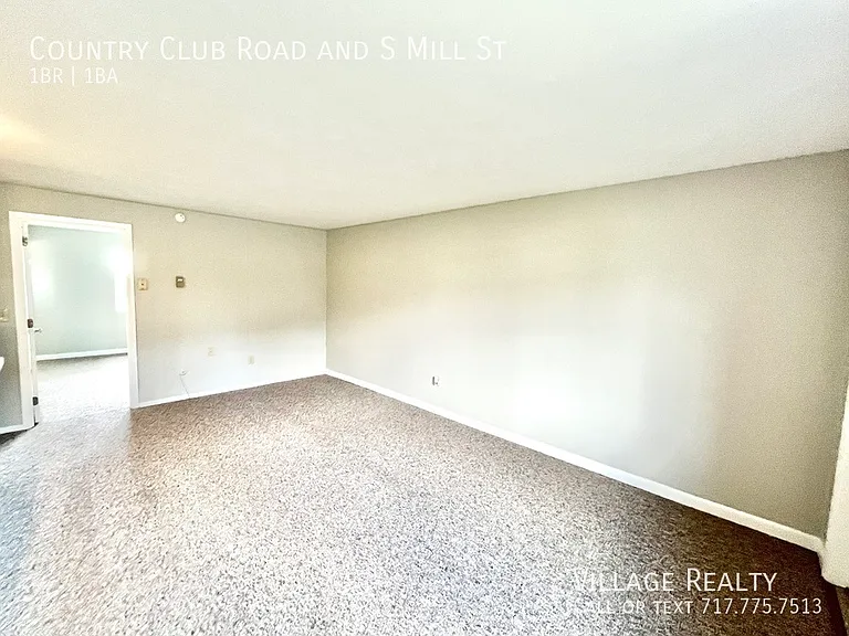Country Club Rd — Photo 22