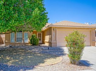 6605 Kitrin Rd NW, Albuquerque, NM 87114