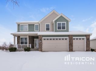 6966 Lydia Cir NE, Albertville, MN 55301