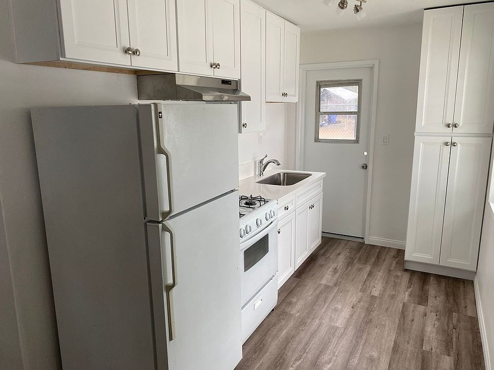 1st image of 3869-75 Cottonwood St #3875