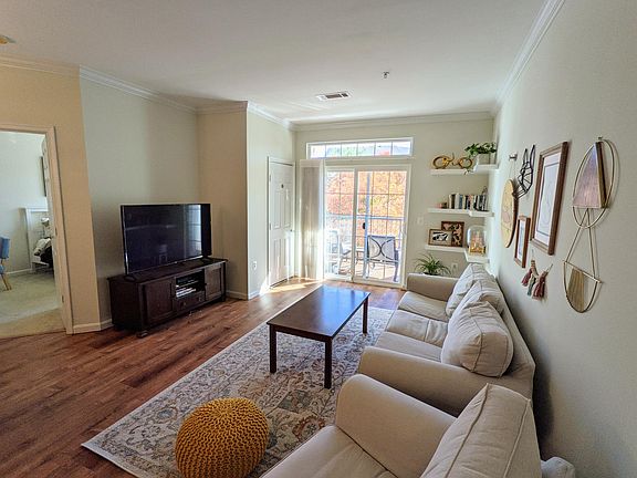 3rd image of 2301 25th St S APT 201