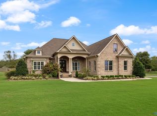 24160 Piney Creek Dr, Athens, AL 35613