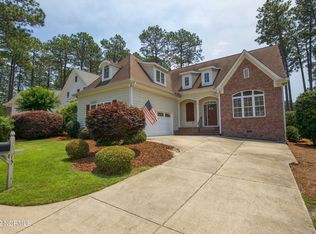 15 Dungarvan Ln, Pinehurst, NC 28374