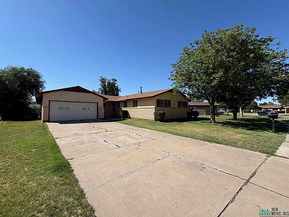 4th image of 1100 Avenida Del Sumbre