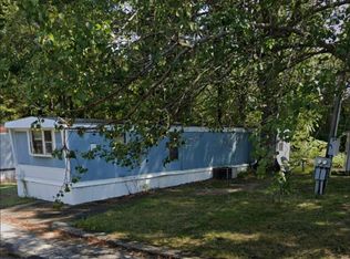 1106 Lickliter St #23, Benton, IL 62812