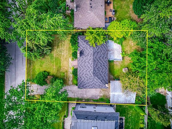 5th image of 463 Candler Rd