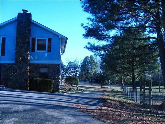 4th image of 6255 Twin Oaks Dr