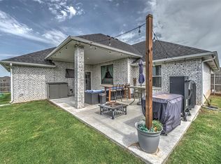 1215 NW 17th Pl, Newcastle, OK 73065