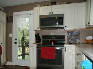 66 Stevens Trl, Hopatcong, NJ 07843