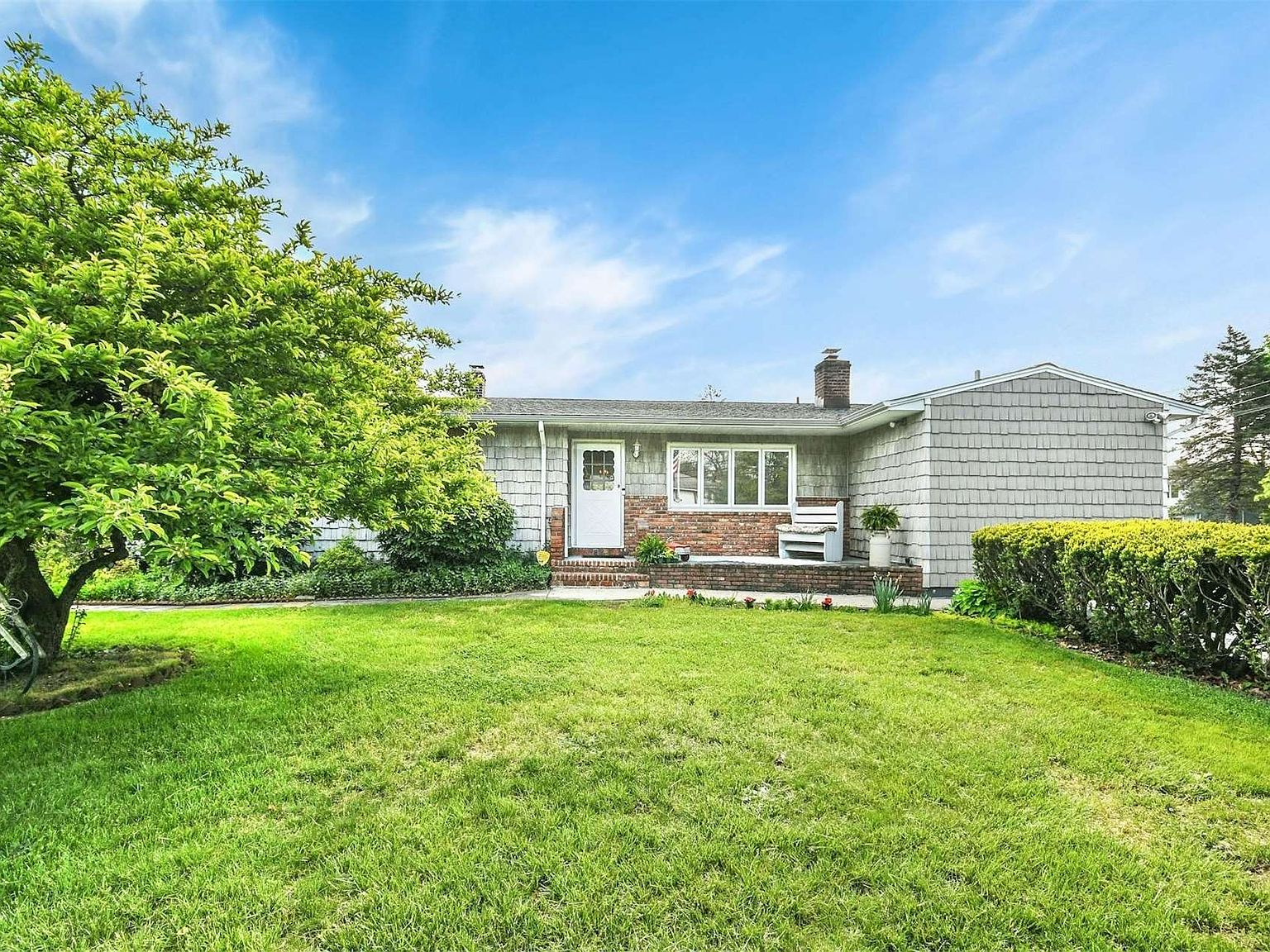 903 Avenue, Islip Terrace, NY 11752 Zillow
