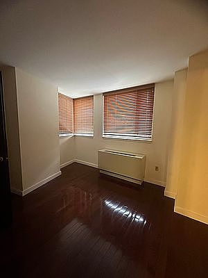 5th image of 13338 Sanford Ave #6A