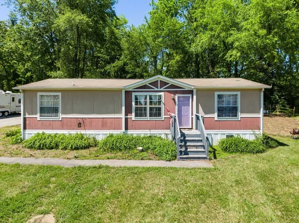 152 Evergreen Rd, Pearisburg, VA 24134