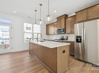 3640 S Tryon St #24, Charlotte, NC 28217