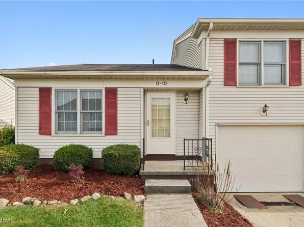 5279 Creekside Blvd #10, Brunswick, OH 44212