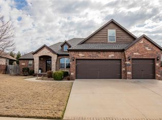 3708 N Lalique Ln, Fayetteville, AR 72704