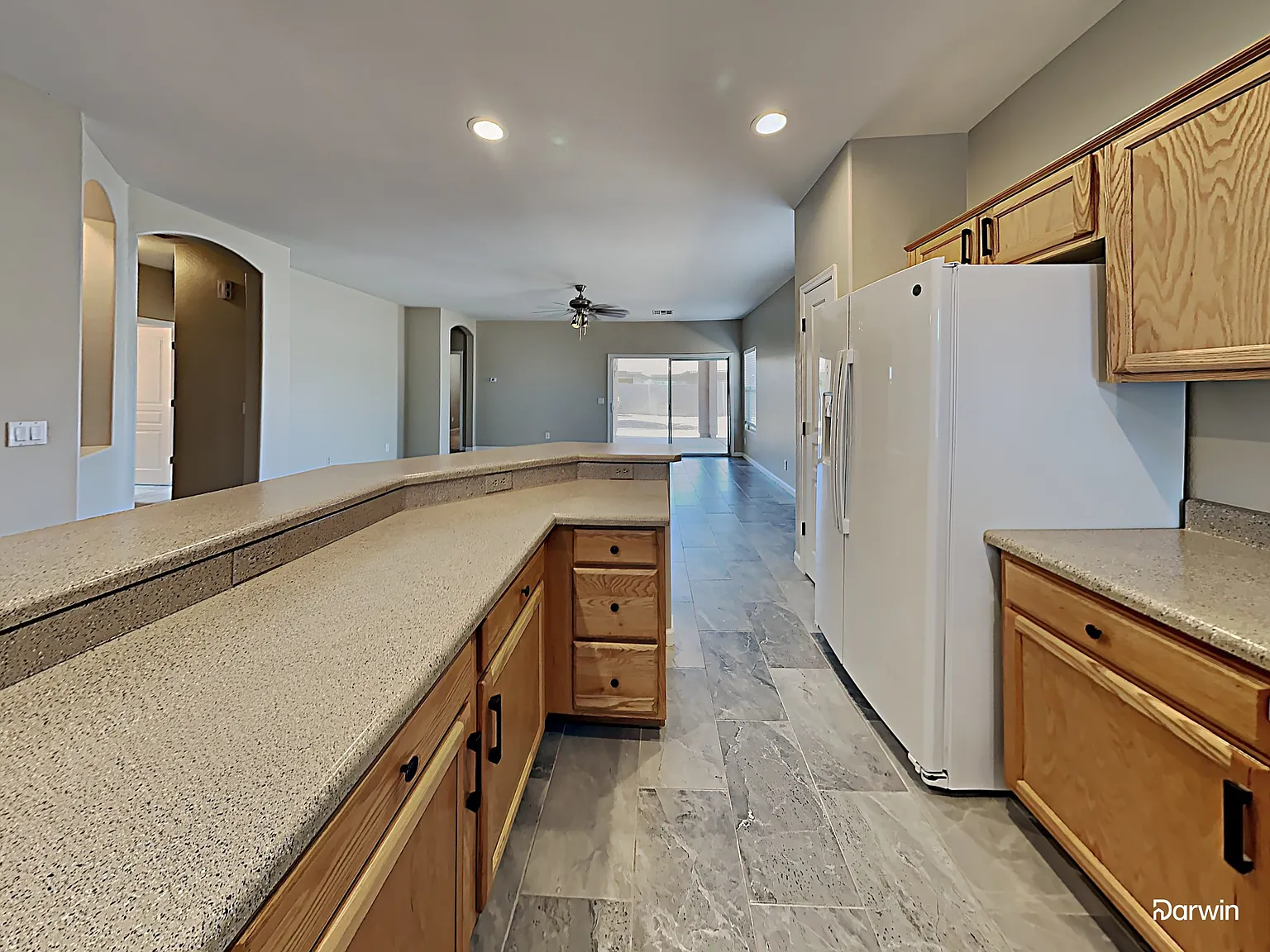 3 bed, 2.0 bath, 1524 sqft, $1,935 — Photo 4