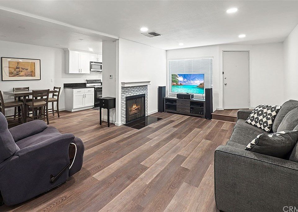 1st image of 3827 W Avenue 41 APT 5