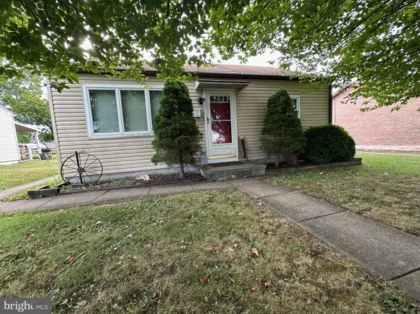 709 Franklin St, Shoemakersville, PA 19555