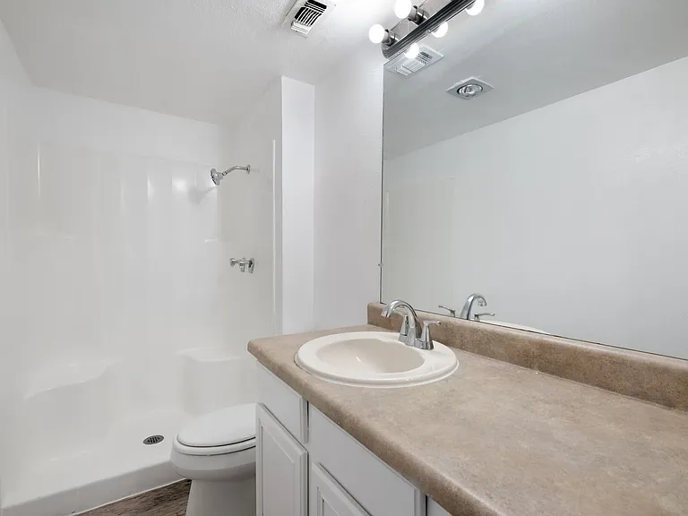 404 E Park Ave #5 — Photo 12