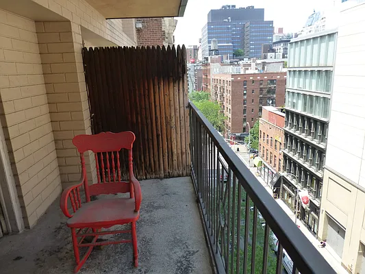 Rented by Charie Properties LLC | media 8