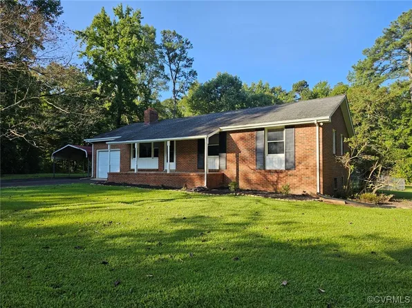 2504 Frankie Ln, North Prince George, VA 23860