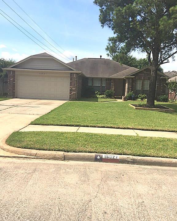 1st image of 16027 Cypress Trace Dr