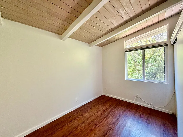 266 1/2 El Sueno Rd — Photo 8