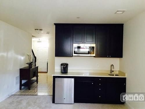 2nd image of 130 Waltman Pl NE