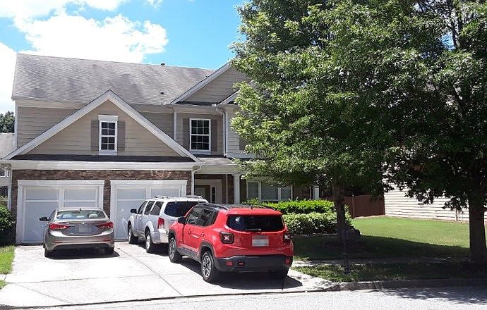 1st image of 928 Harvest Brook Dr